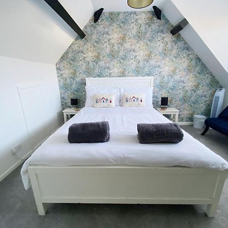 The Beach Hut - 1 Bedroom Apartment Near The Beach Bournemouth Dış mekan fotoğraf
