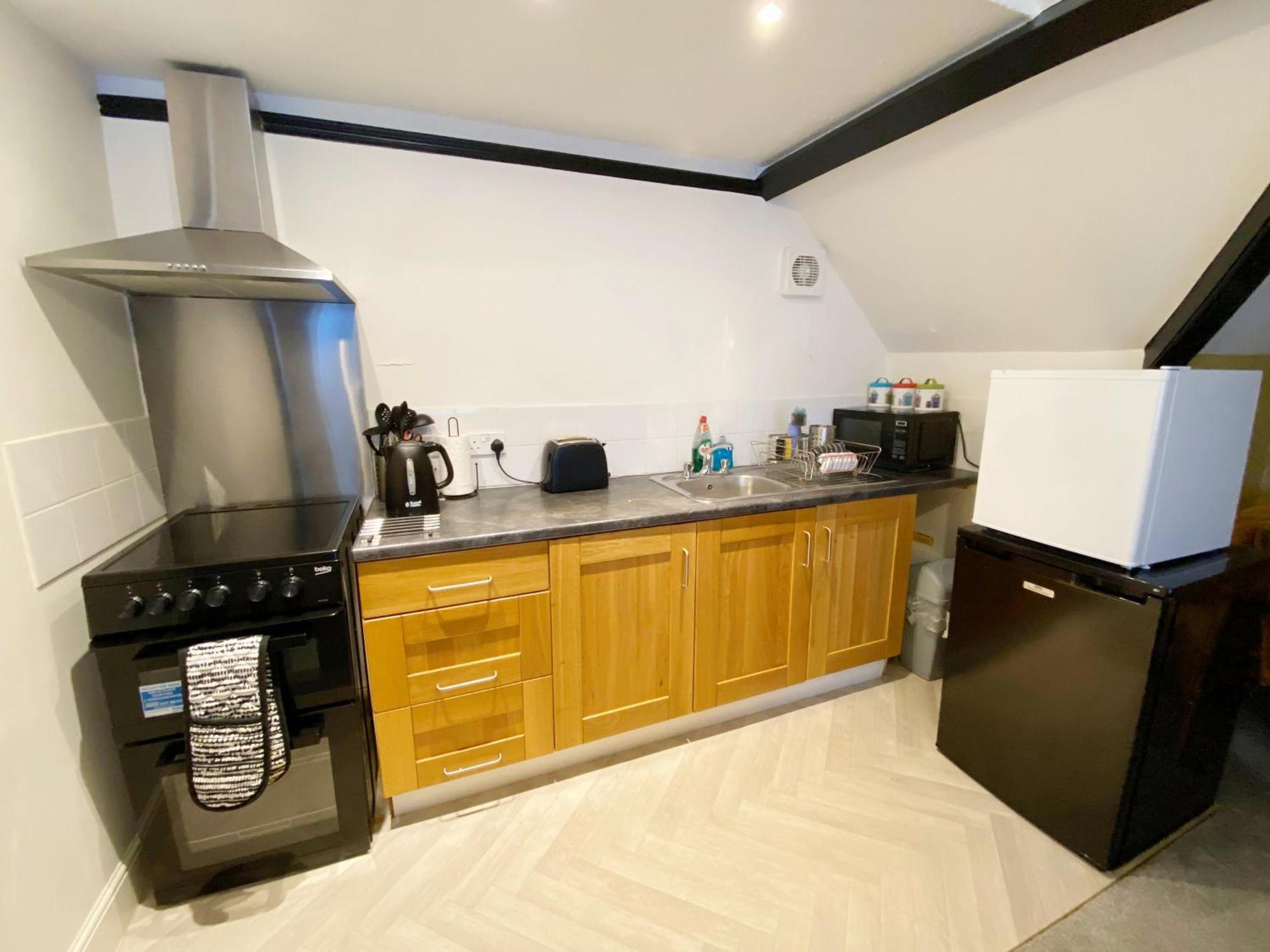 The Beach Hut - 1 Bedroom Apartment Near The Beach Bournemouth Dış mekan fotoğraf